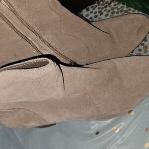 Women's Tan Suede Ankle Boots